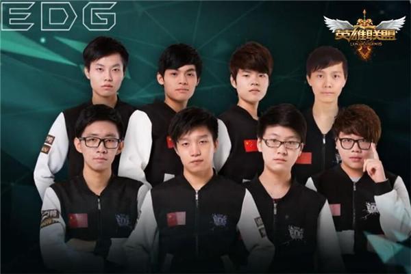 正是因为中 正是因为中